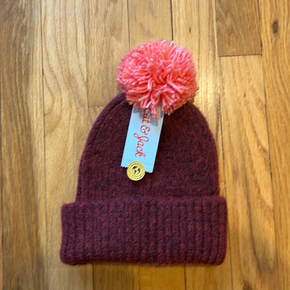 NWT kids winter hat